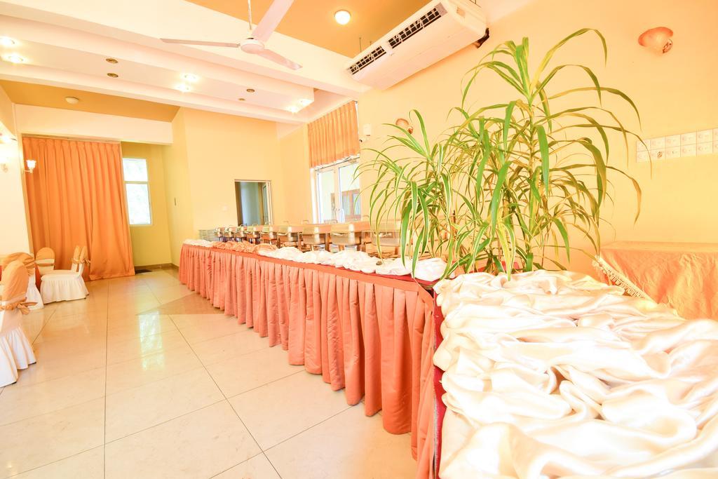 Hotel Anon Rest Dambulla Esterno foto