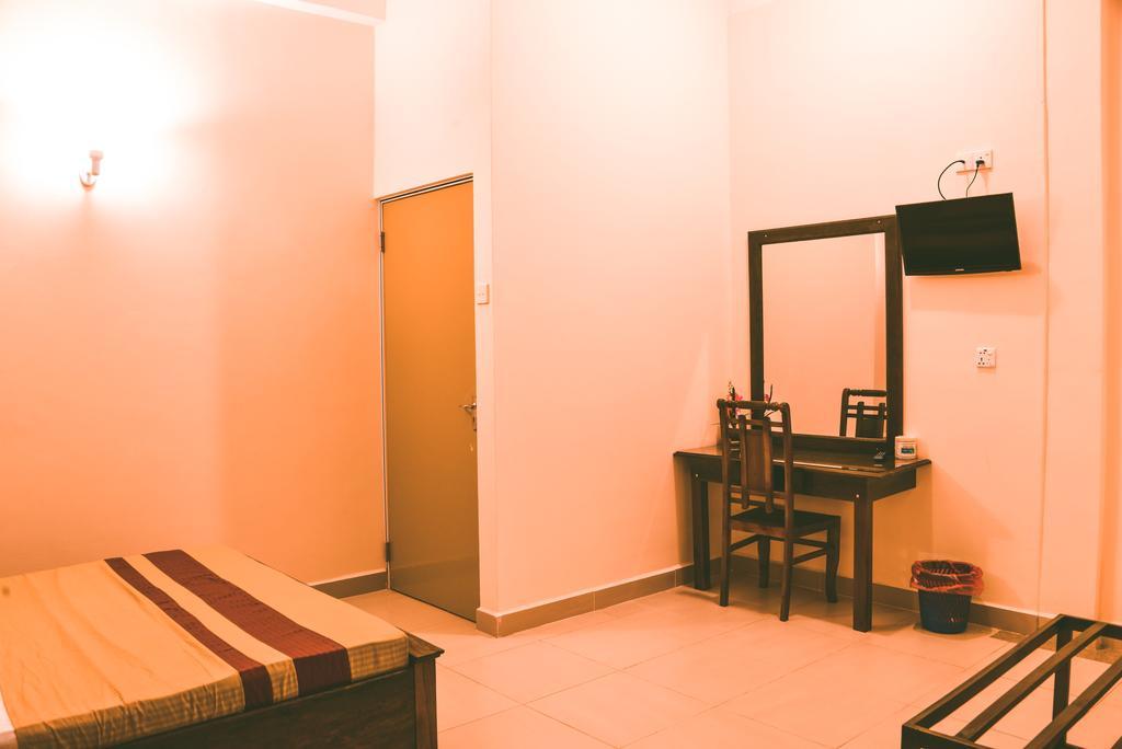 Hotel Anon Rest Dambulla Esterno foto
